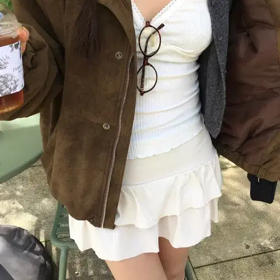 아워캐비넷 wrap lace sleeveless