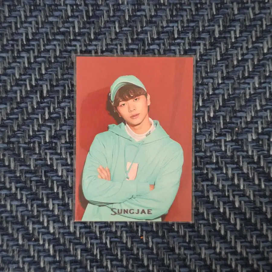 비투비 육성재 앨범 포카