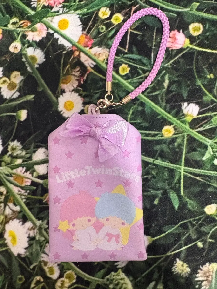 산리오 리틀트윈스타 키키라라 사진홀더 오마모리 부적 키링