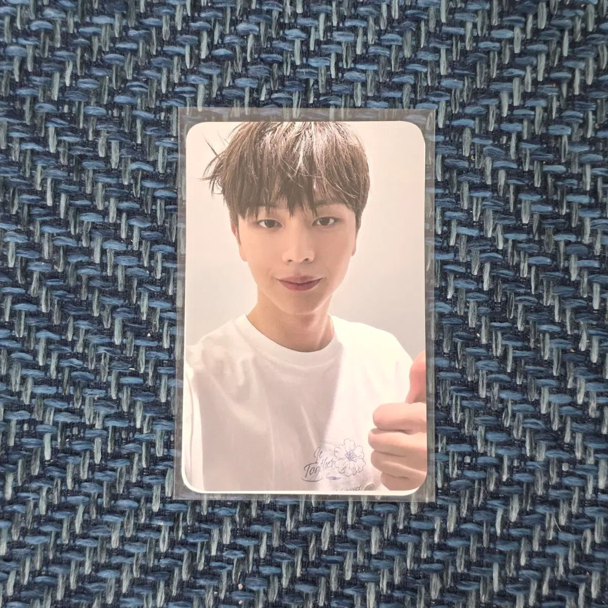비투비 육성재 CGV 포카