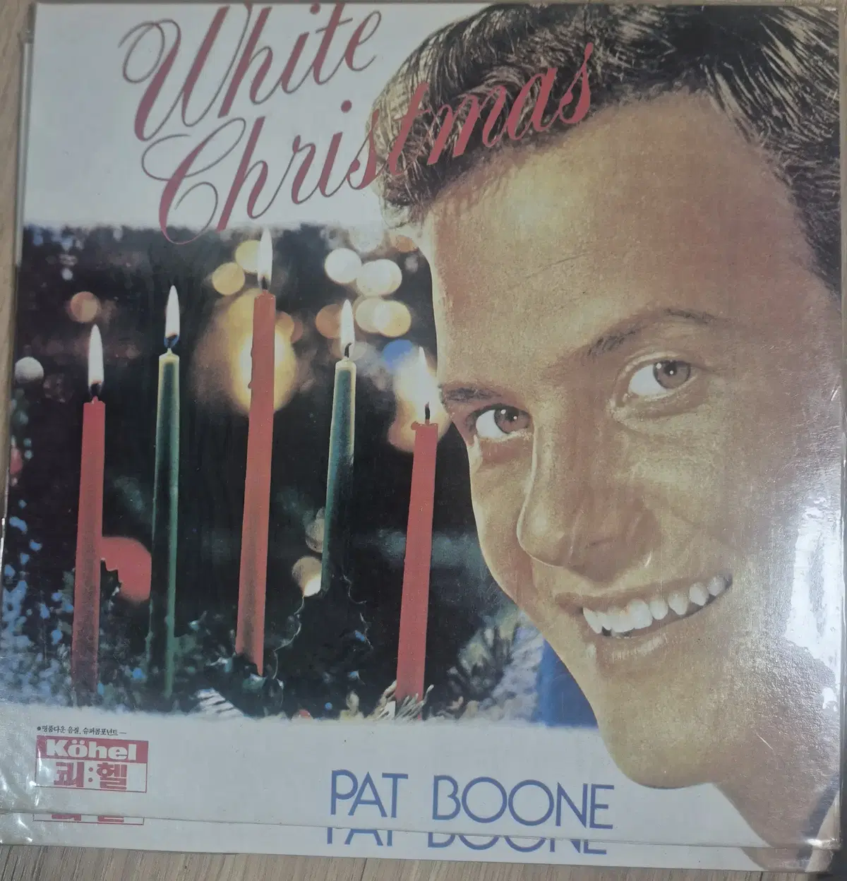 미개봉(비닐 안뜯음) PAT BOONE 의 <White Christmas)> LP 판매합니다.