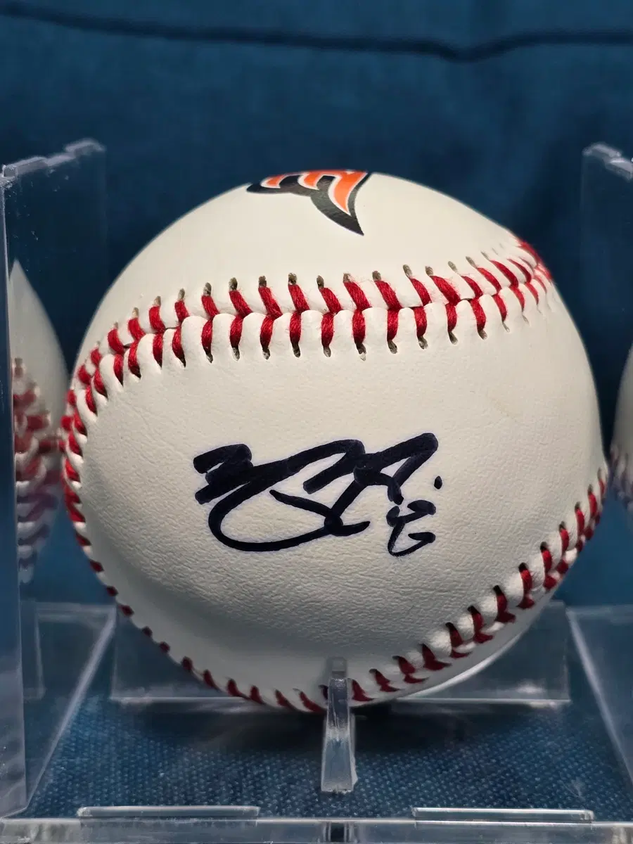 KBO 레전드 정근우 친필 싸인볼 판매