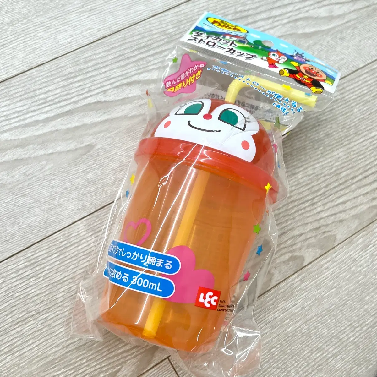 일본 호빵맨 짤랑이 빨대컵 300ml