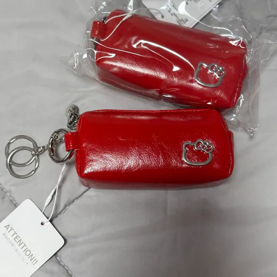 로리즈팜 미퍼센트 헬로키티 립스틱 파우치 키링 레드가죽