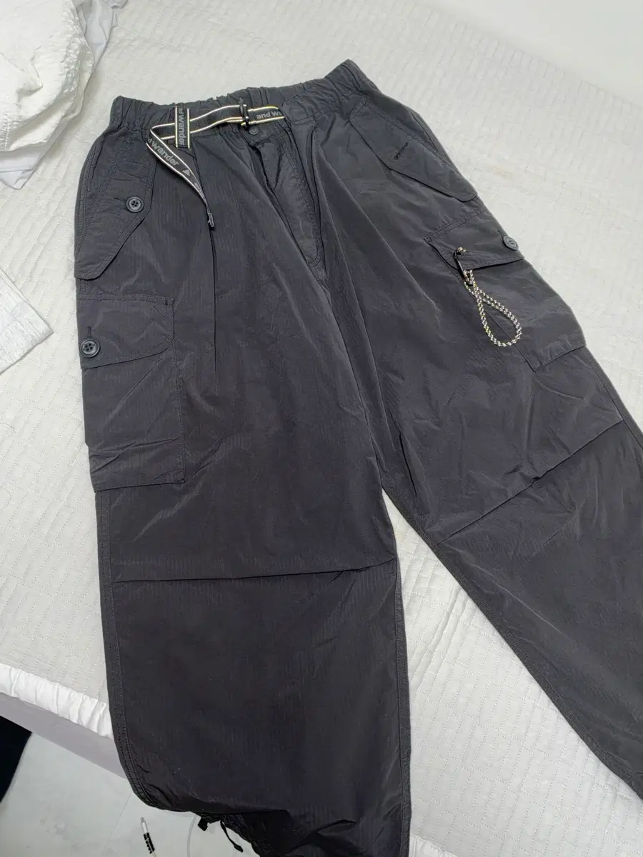 Andwander Oversized Cargo Black 앤드원더 와이드 카고 팬츠 바지 블랙 M