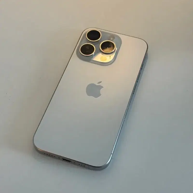 아이폰 15 프로 티타늄 128GB