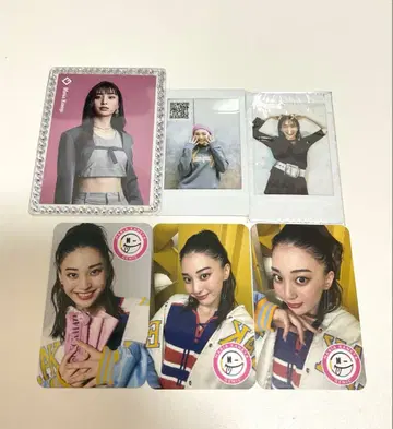 [레어] GENIC 카나야 마리안 굿즈 세트 트레이딩 카드 폴라로이드