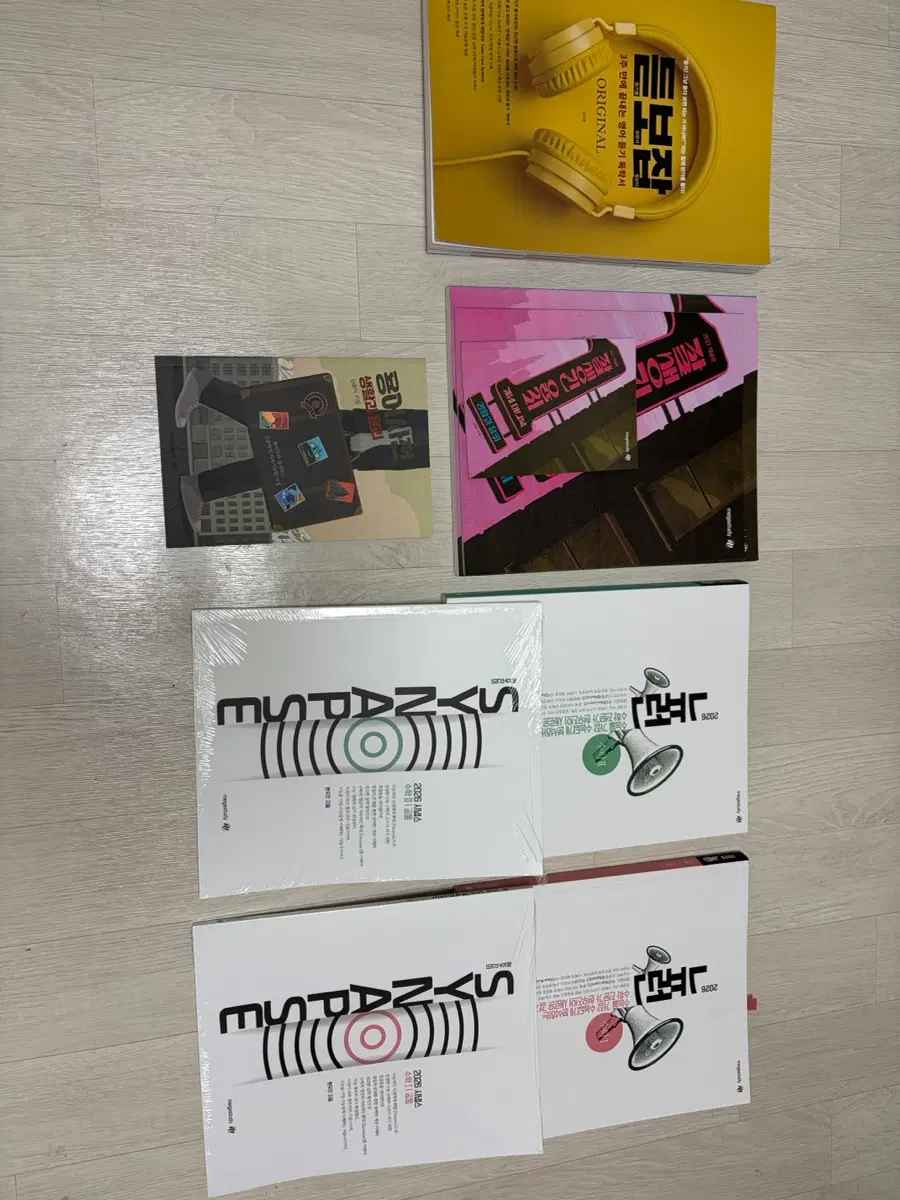 뉴런, 시냅스(미개봉), 듣보잡