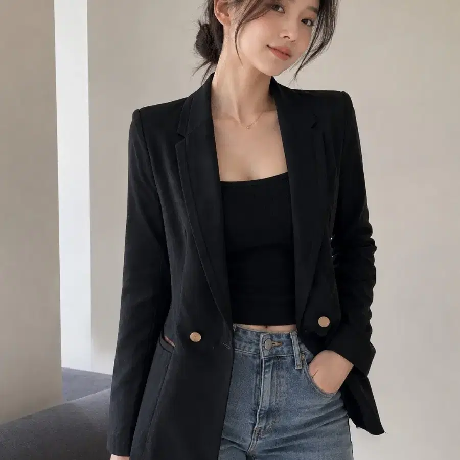 시스템 여성 블랙 테일러드 자켓 골드버튼 (82-94-160)