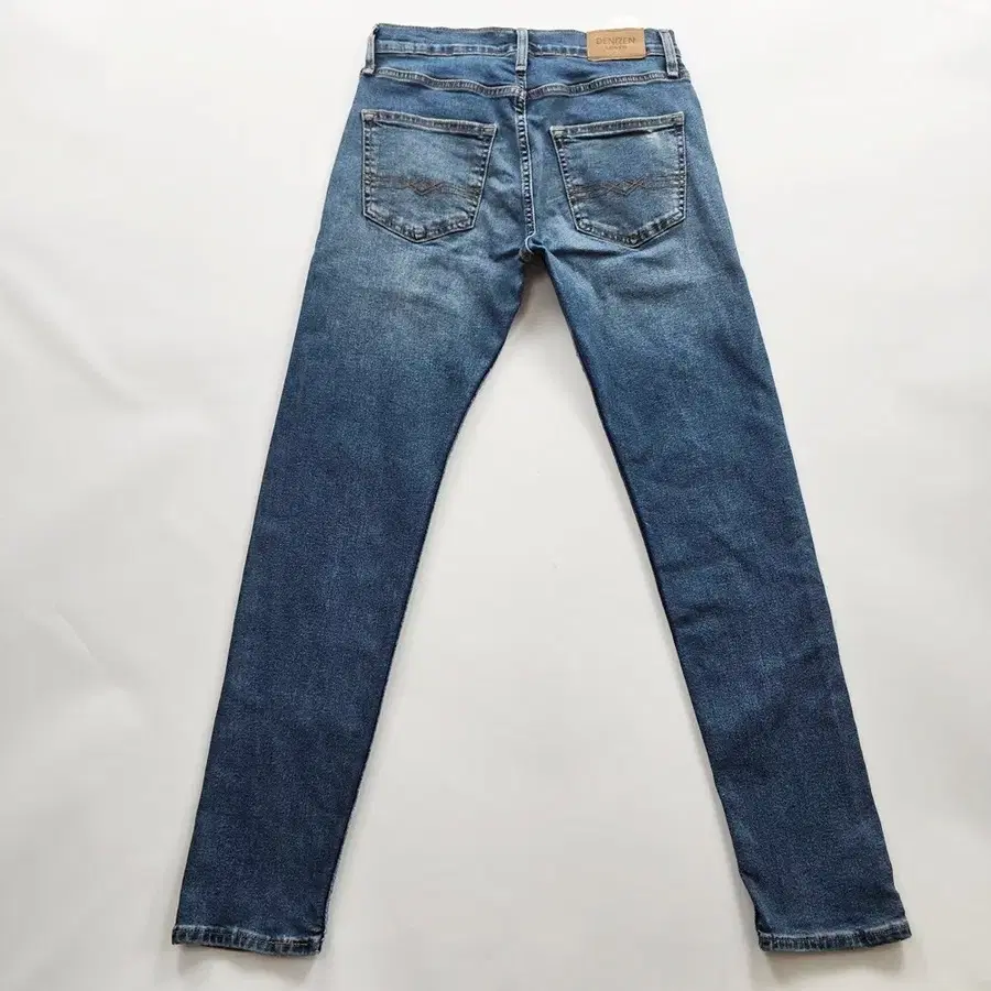 리바이스 청바지 데니즌 스판 스키니 데님팬츠 사이즈29 R6898