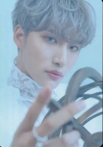 ATEEZ Into the A to Z SEONG HWA 트레이딩 카드