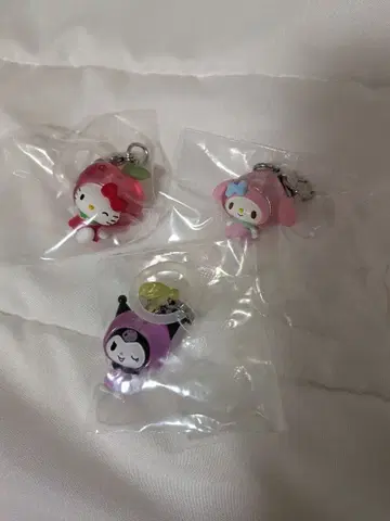 산리오 캐릭터즈 과일 표식 액세서리 3종 세트