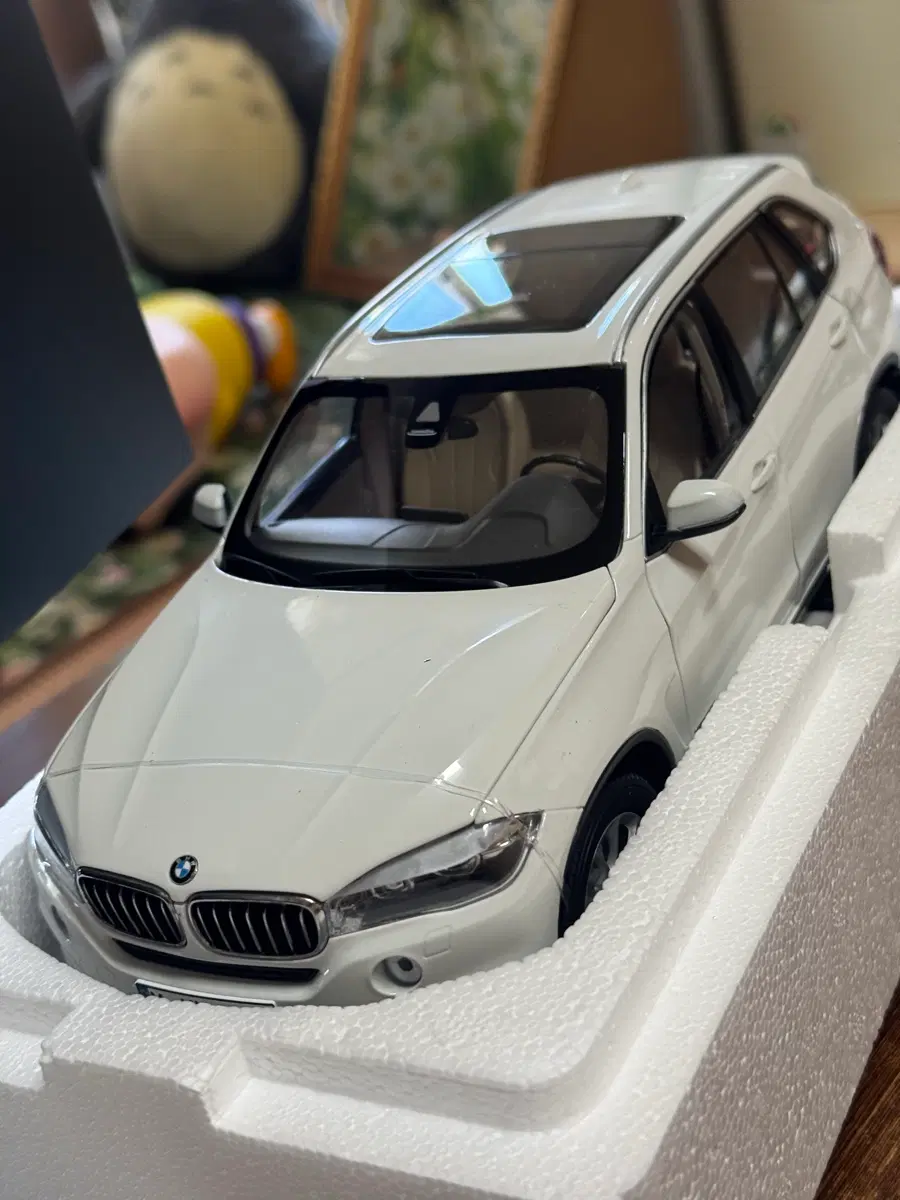 새제품 BMW x5 f15 2012 파라곤 다이캐스트