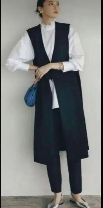 Mila Owen 미라 오웬 백 벨트 롱베스트