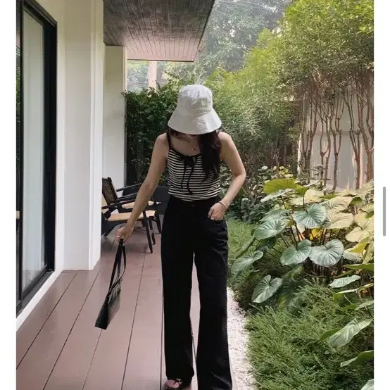슬로우앤드 투데이 에어썸머 와이드팬츠 블랙 베이직s