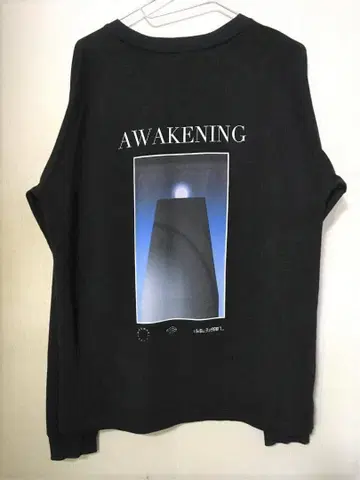 선착순! MUZE AWAKING 프린트 롱 T셔츠 black