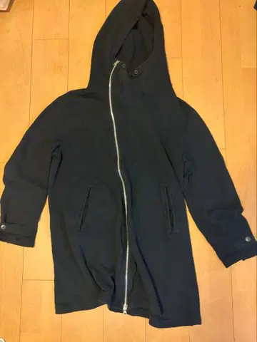 CABANE de zucca 변형 지퍼 후드티 블랙