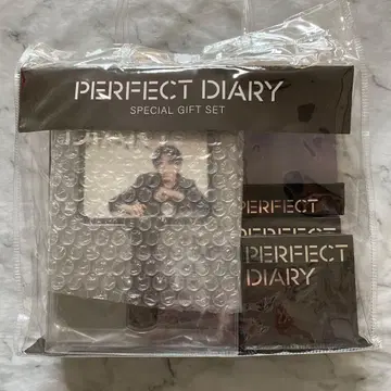 PERFECT DIARY 특별 기프트 세트 미치에다 슌스케