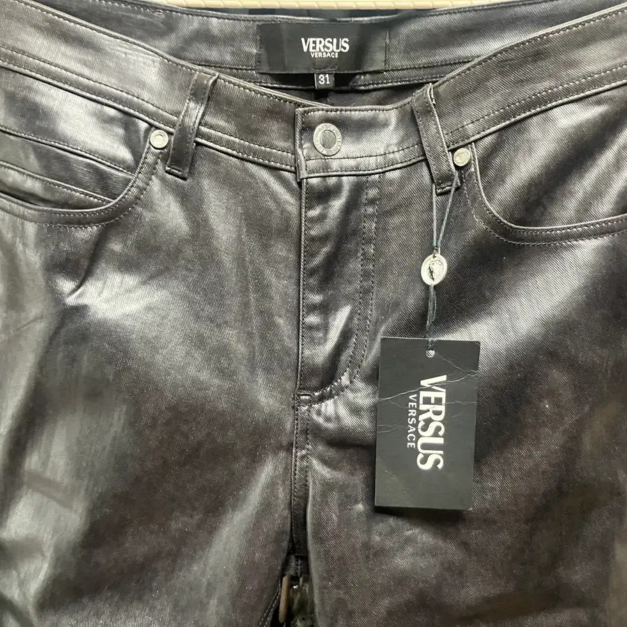 베르수스*베르사체*코팅진