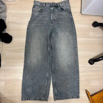 ZARA 슈퍼 배기 데님