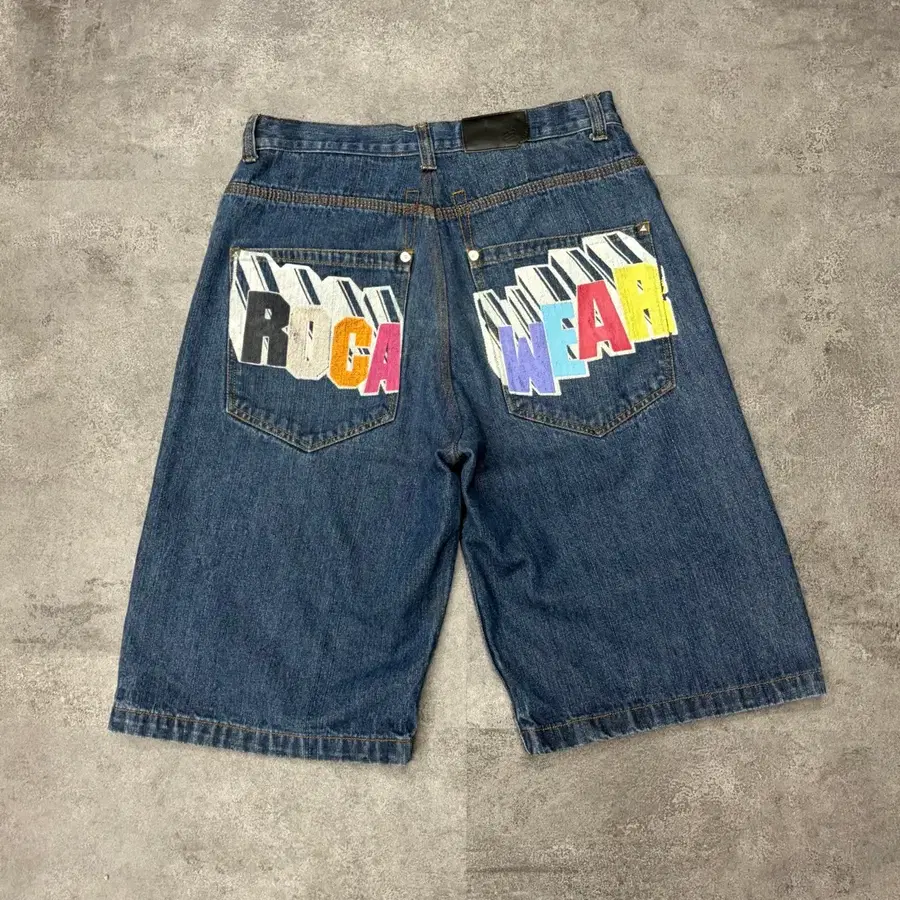 00s Rocawear Big Logo Baggy Denim Shorts
