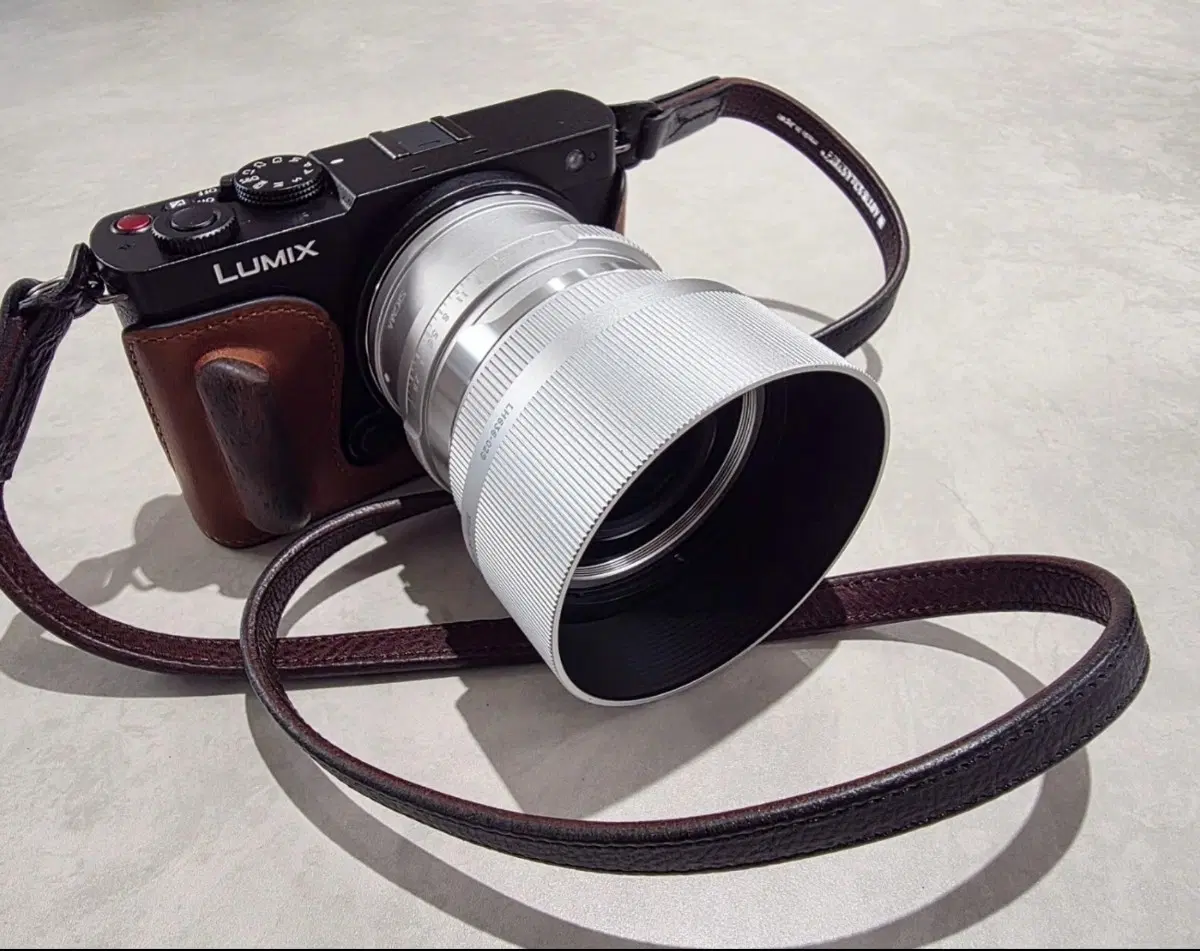 파나소닉 루믹스 S9 블랙 + 시그마 35mm F2 DG 렌즈