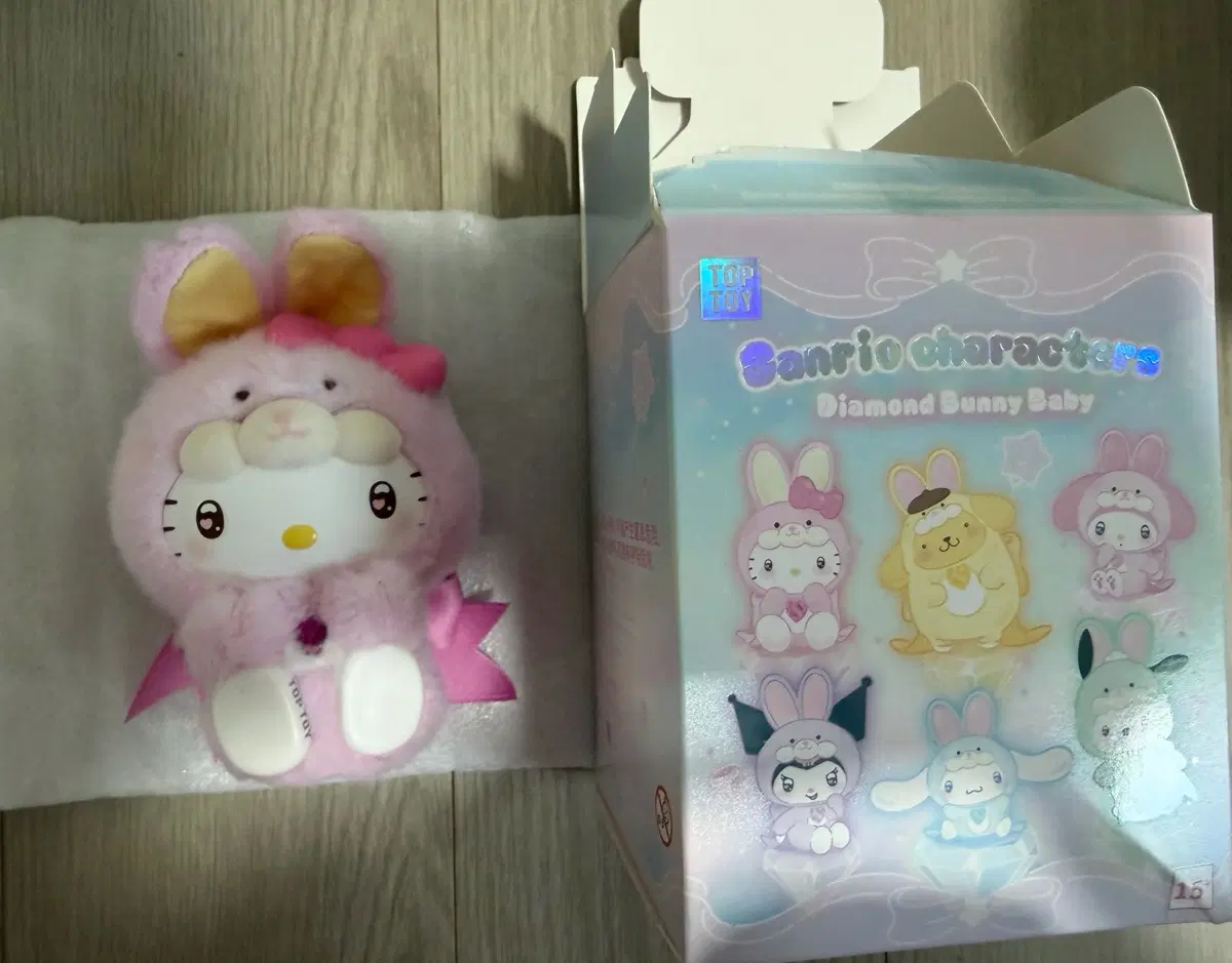 산리오 다이아몬드 버니 베이비 인형 헬로키티