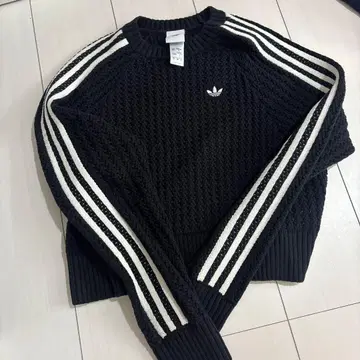 adidas 여성용 긴팔 니트 스웨터 블랙