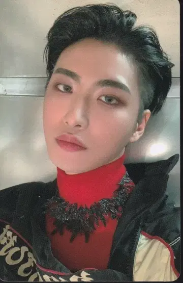 ATEEZ THE WORLD EP.1: MOVEMENT SEONG HWA 트레이딩 카드