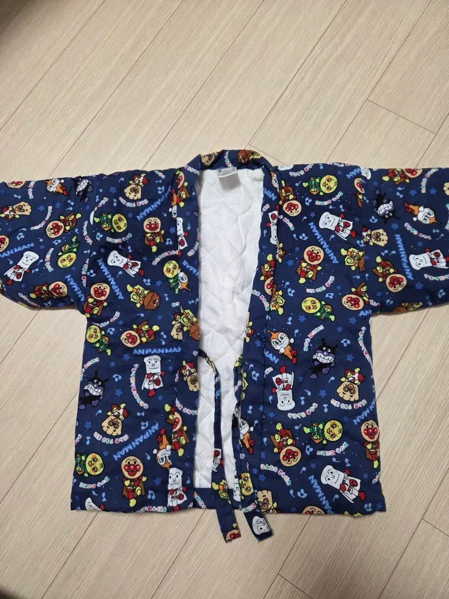 호빵맨 한텐 90