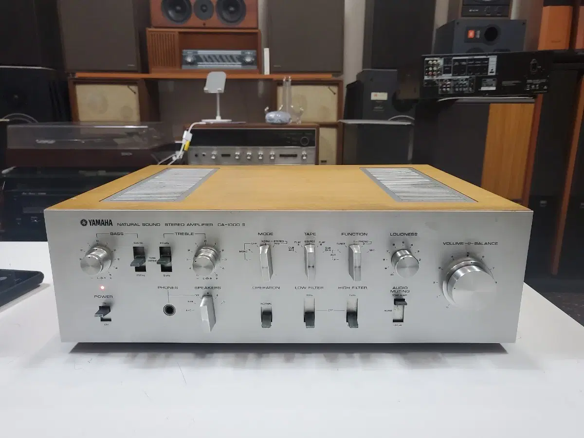 야마하 빈티지인티앰프 CA-1000 II