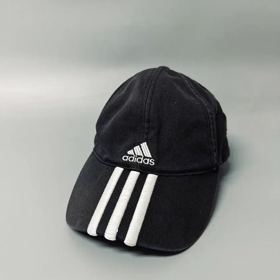 빈티지 아디다스 ADIDAS 블랙 삼선 볼캡 야구모자