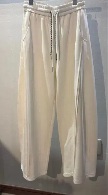 폴린느브로 더블 코드 맨투맨 와이드 팬츠