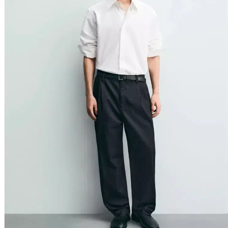 자라 데님 플리츠 치노 팬츠 31