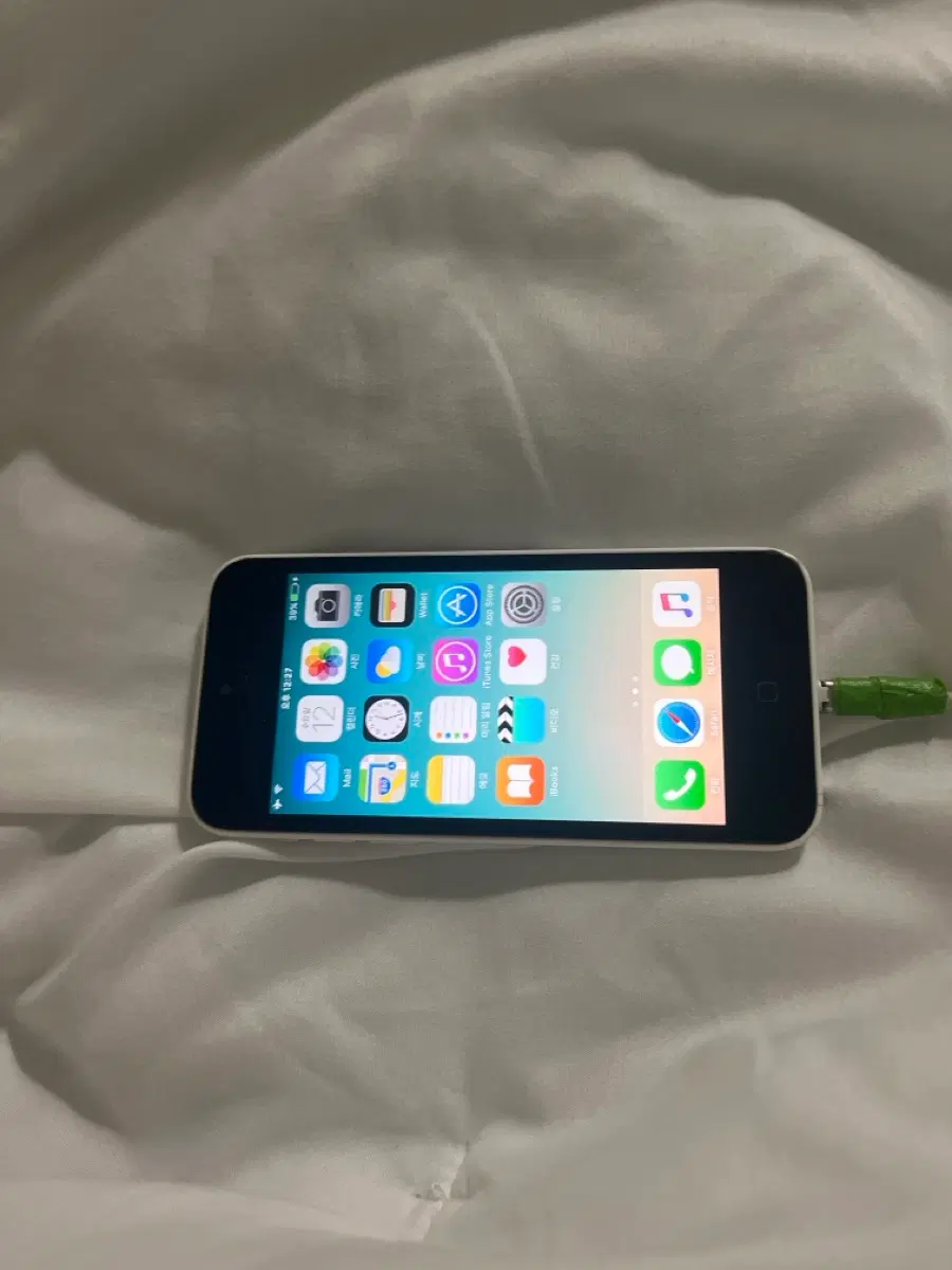 아이폰 5c 화이트 8gb
