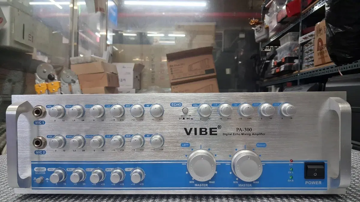 VIBE PA-300 디지털 믹싱 앰프 출력300W