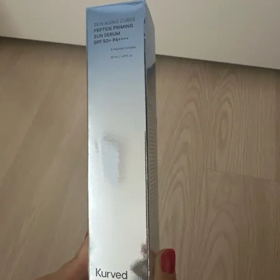 커브드 스킨 에이징 커브 펩타이드 프라이밍 선 세럼 SPF50+