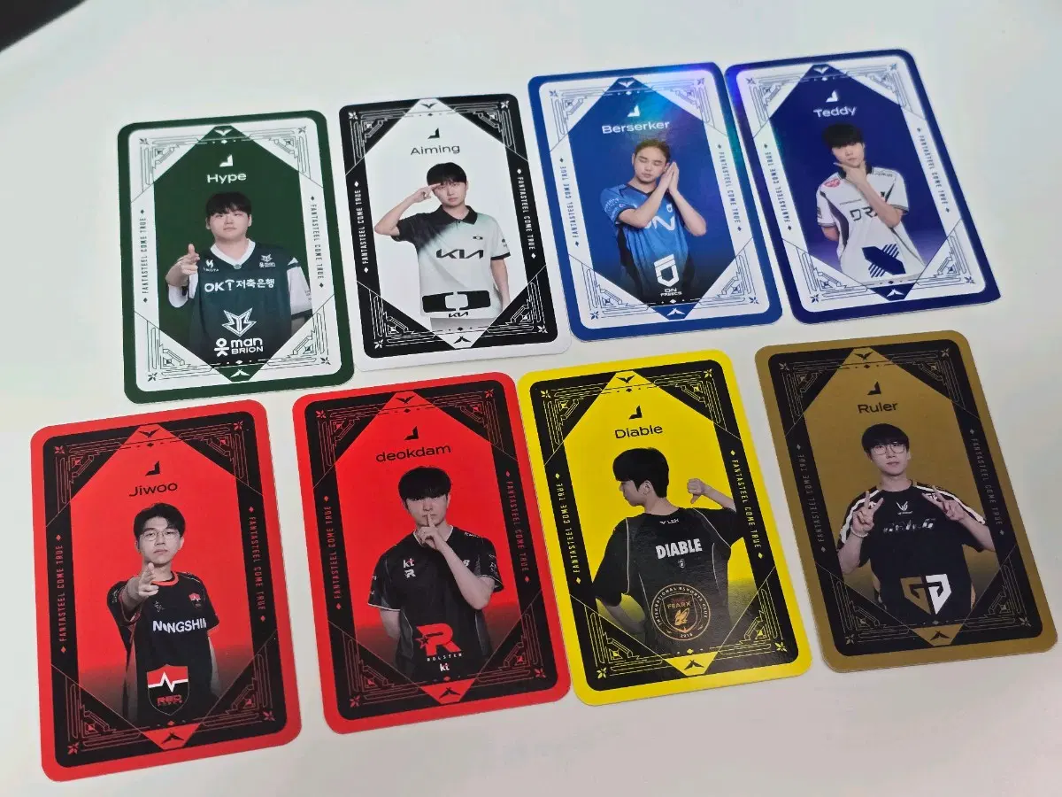 lck 포스코 포카 룰러, 에이밍, 테디, 버서커, 덕담, 지우, 하이프 포카 팝니다
