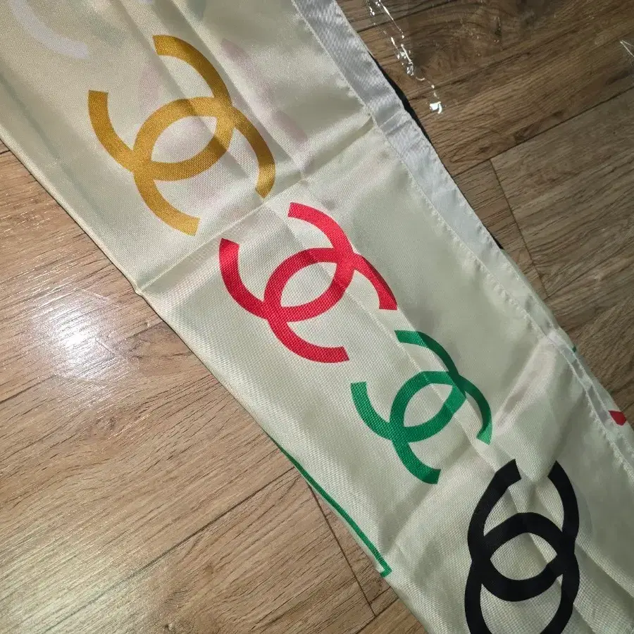 샤넬 정품 스카프 판매