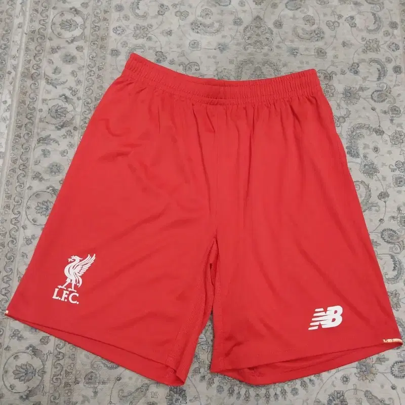 뉴발란스 리버풀 FC 2015-2016 홈 쇼츠 M