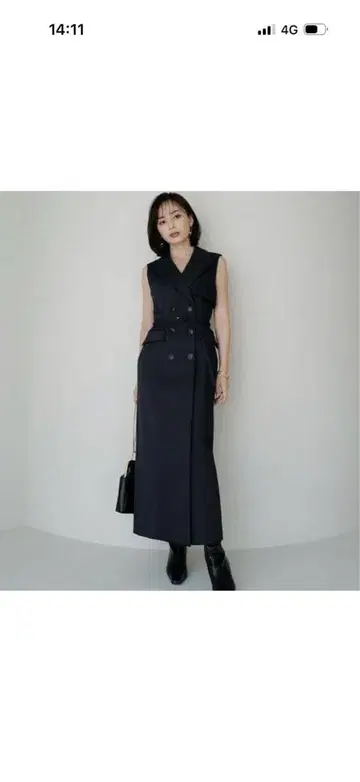 아뉴앙스 더블 브레스트 슬리브리스 롱 원피스 블랙