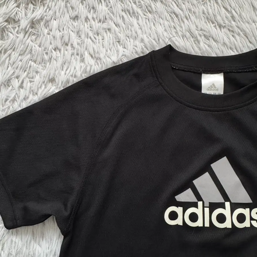 ADIDAS 일본빈티지 기능성 반팔 아디다스 빈티지반팔 기능성반팔 M 40