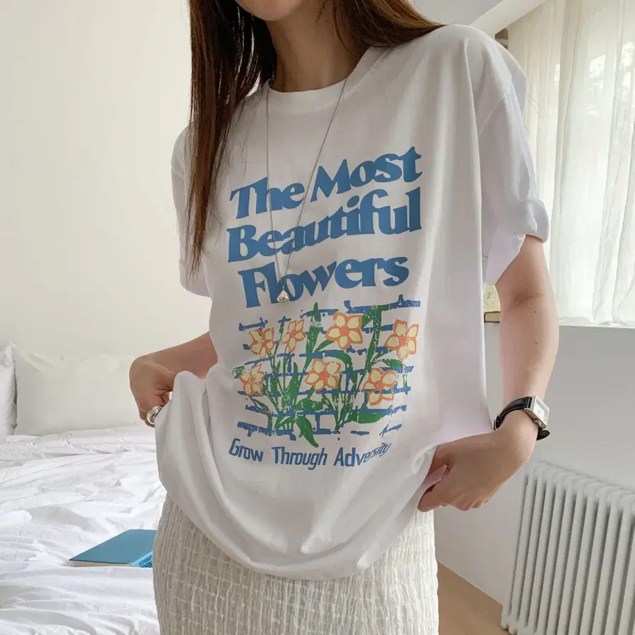 (국내제작) 플라워 프린팅 반팔티셔츠 (면100%)_화이트1개