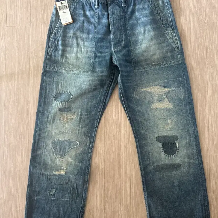 폴로 디스트레스드 데님 팬츠