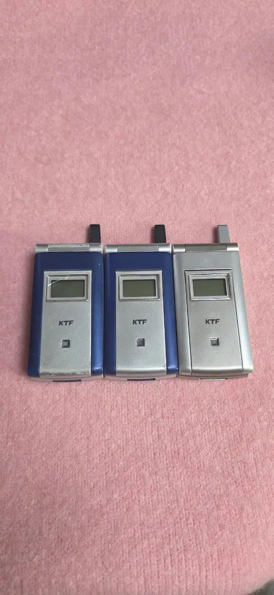 PG-K2500 팬택앤큐리텔 소장용 수집용 레어템 소품용