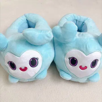 TWICE LOVELYS 봉제 인형 슬리퍼 나연 택 포함 GIGO 한정판