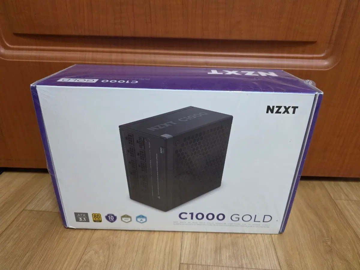 NZXT C1000 GOLD 파워 서플라이(미국판)