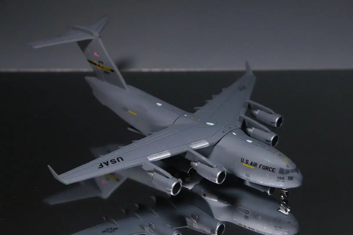 1:400 USAF Pittsburgh ARS Boeing C-17A 글로브마스터 비행기모형