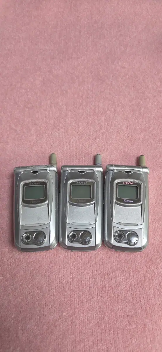 KTF-E2000  에버 IMT-2000 시료폰 소장 수집 소품 전시 레어