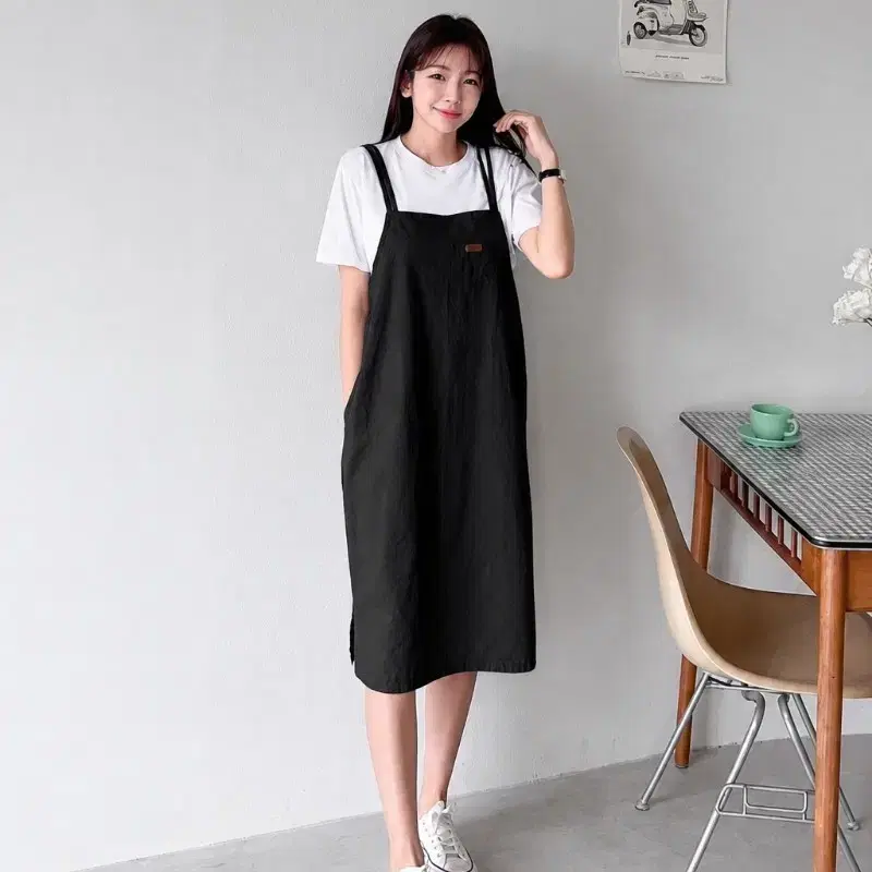 린넨소재 국산 블랙 멜빵 원피스